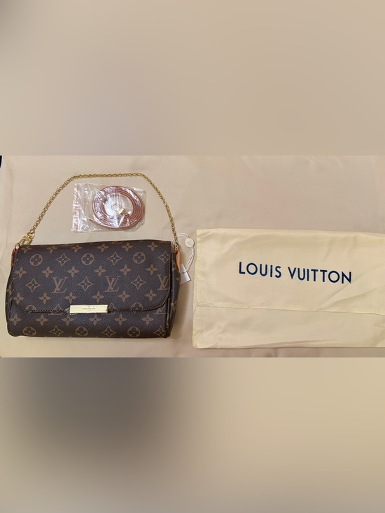 Louis Vuitton Handbags - Louis Vuitton Monogram Canvas Crossbody with Gold Chain and Tan Trim